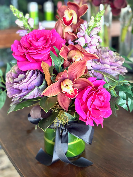 Vase arrangement